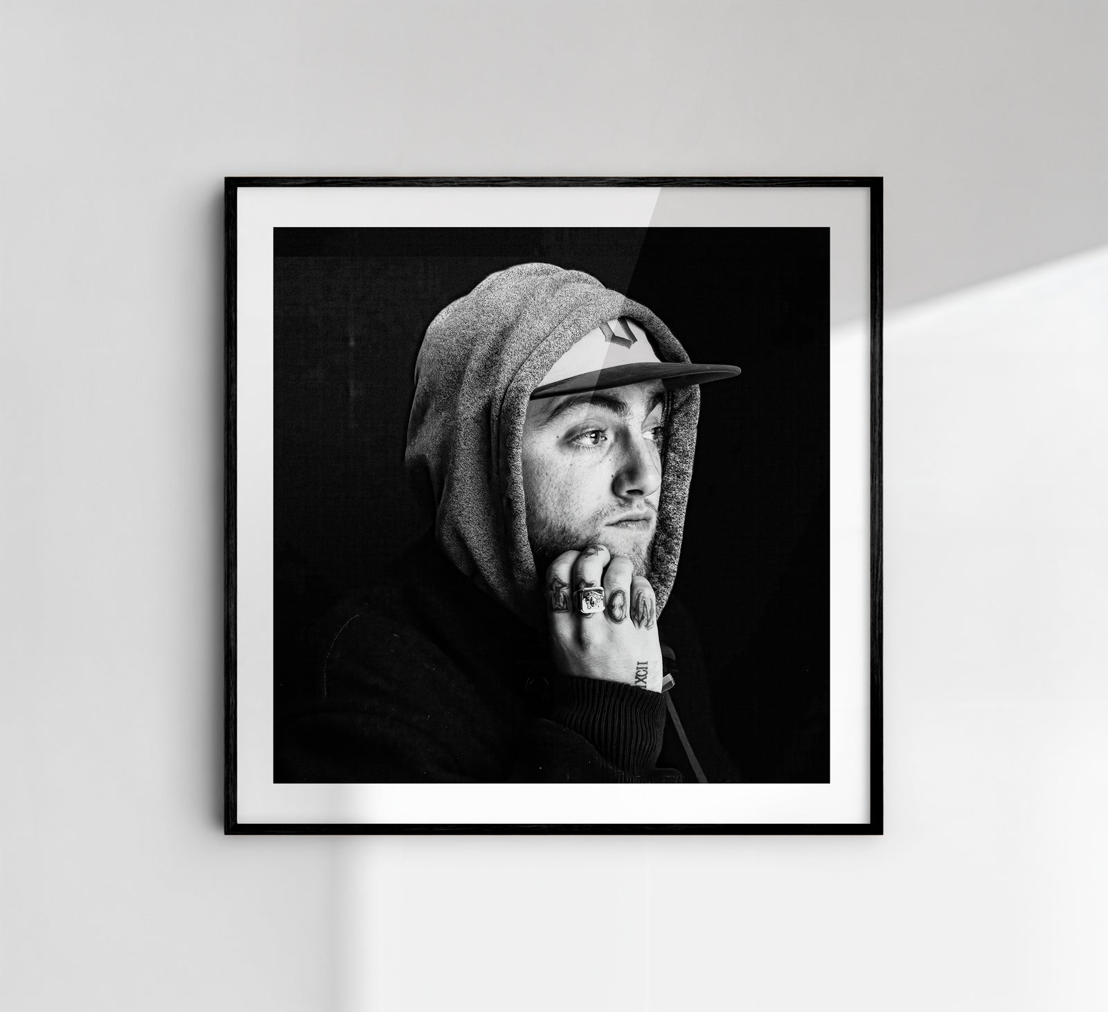 Mac Miller Black&White - תמונות לבית, לסלון ולמשרד
