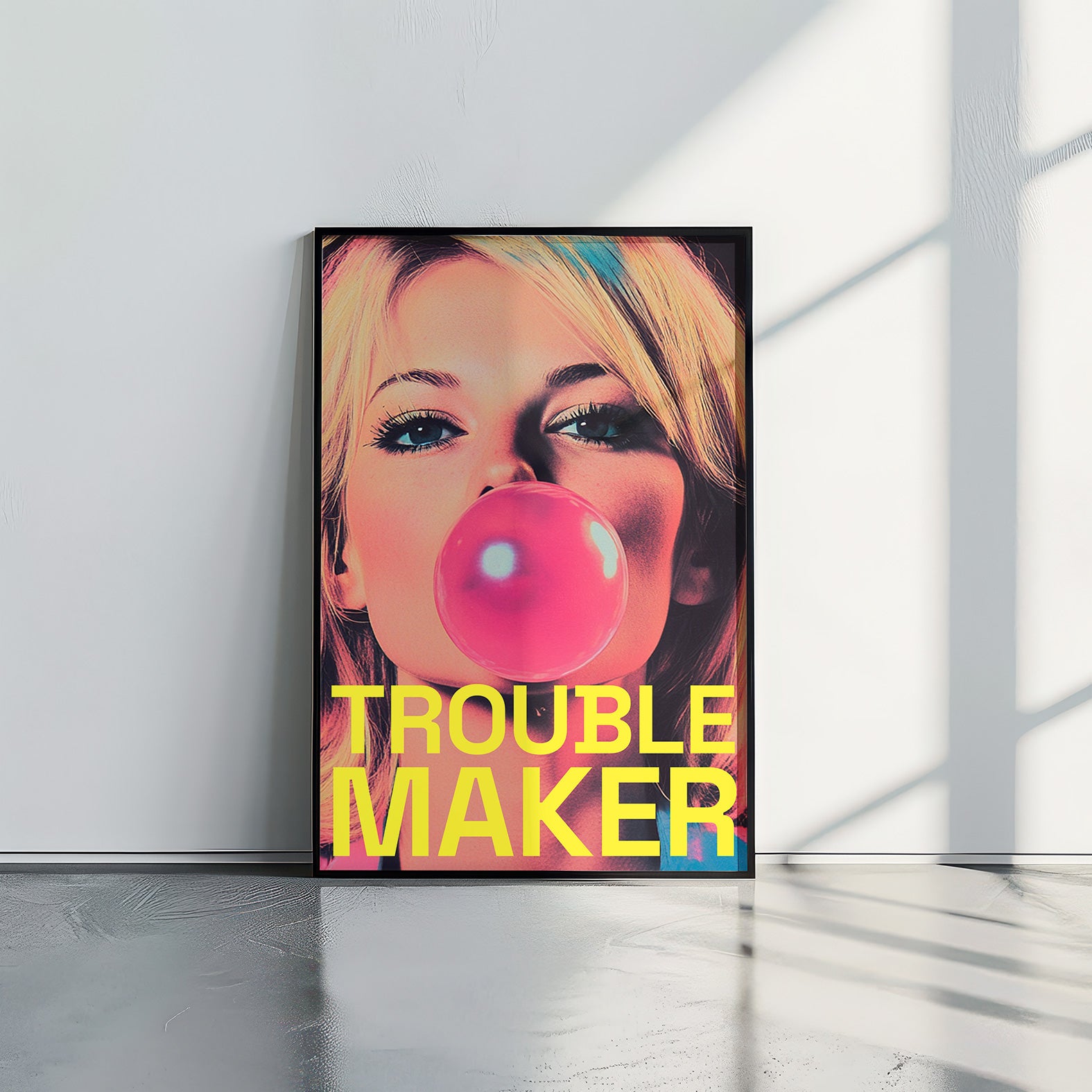 TROUBLE MAKER - תמונות לבית, לסלון ולמשרד