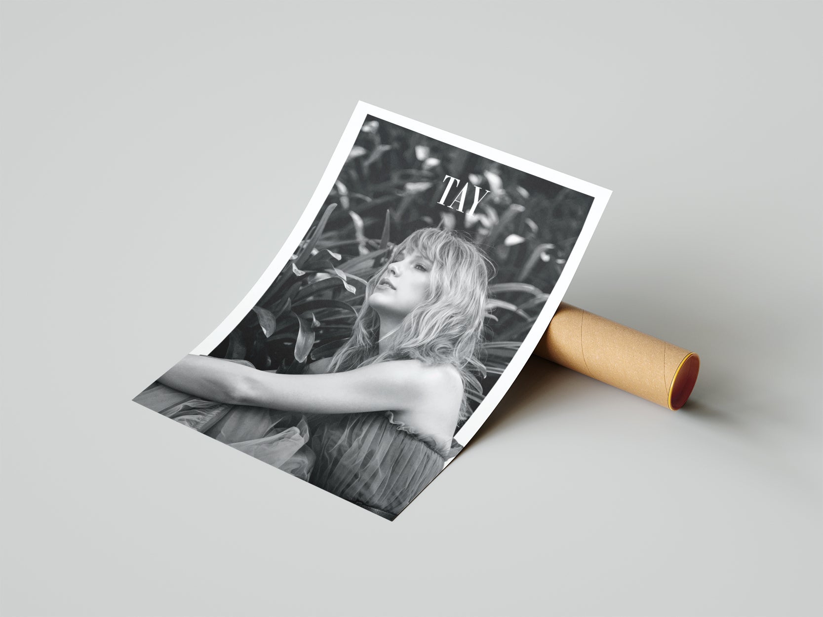 Taylor Swift BLACK & WHITE
