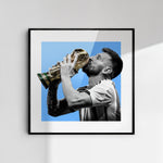 Messi The Kiss