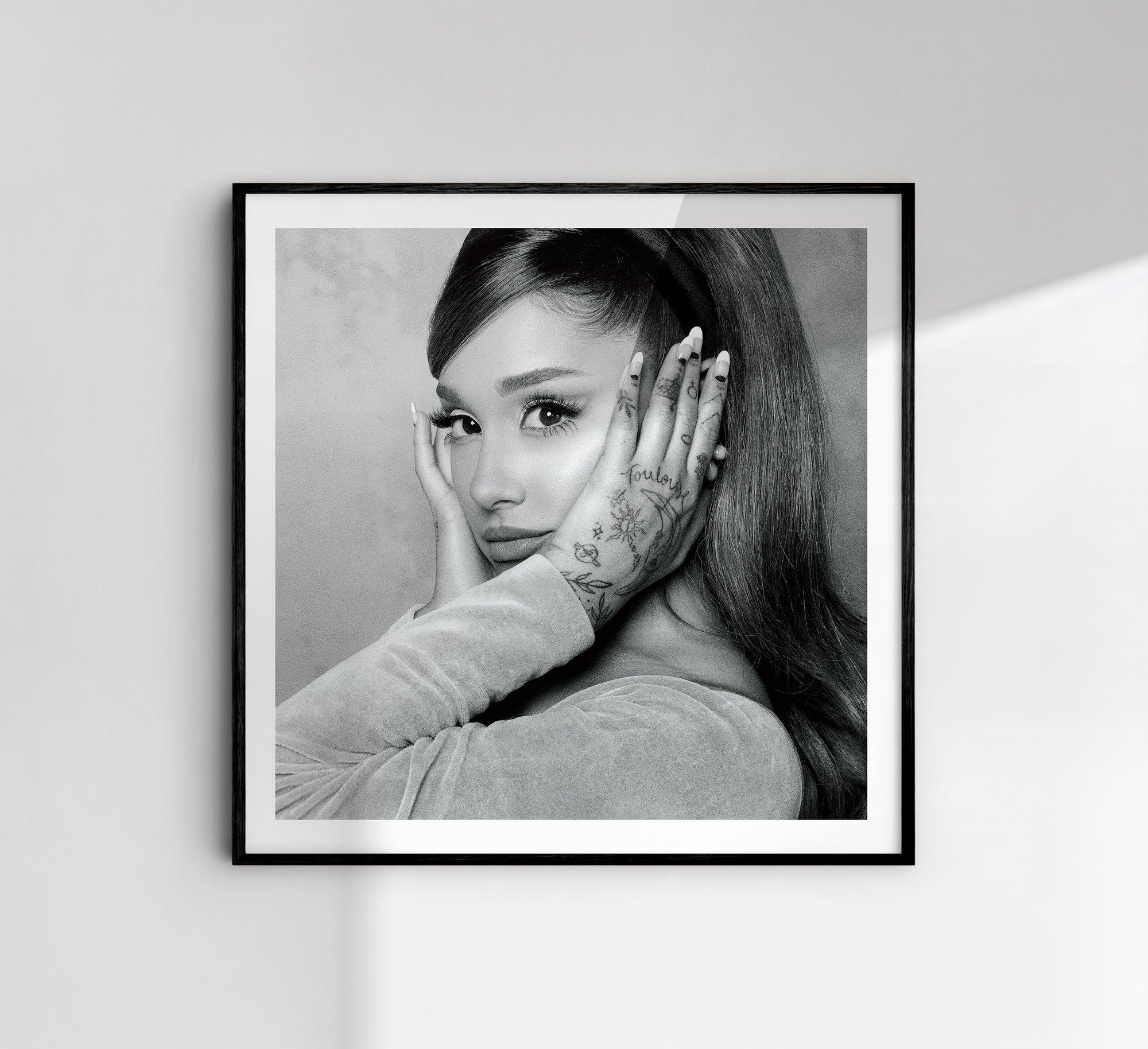 Ariana Grande B&W