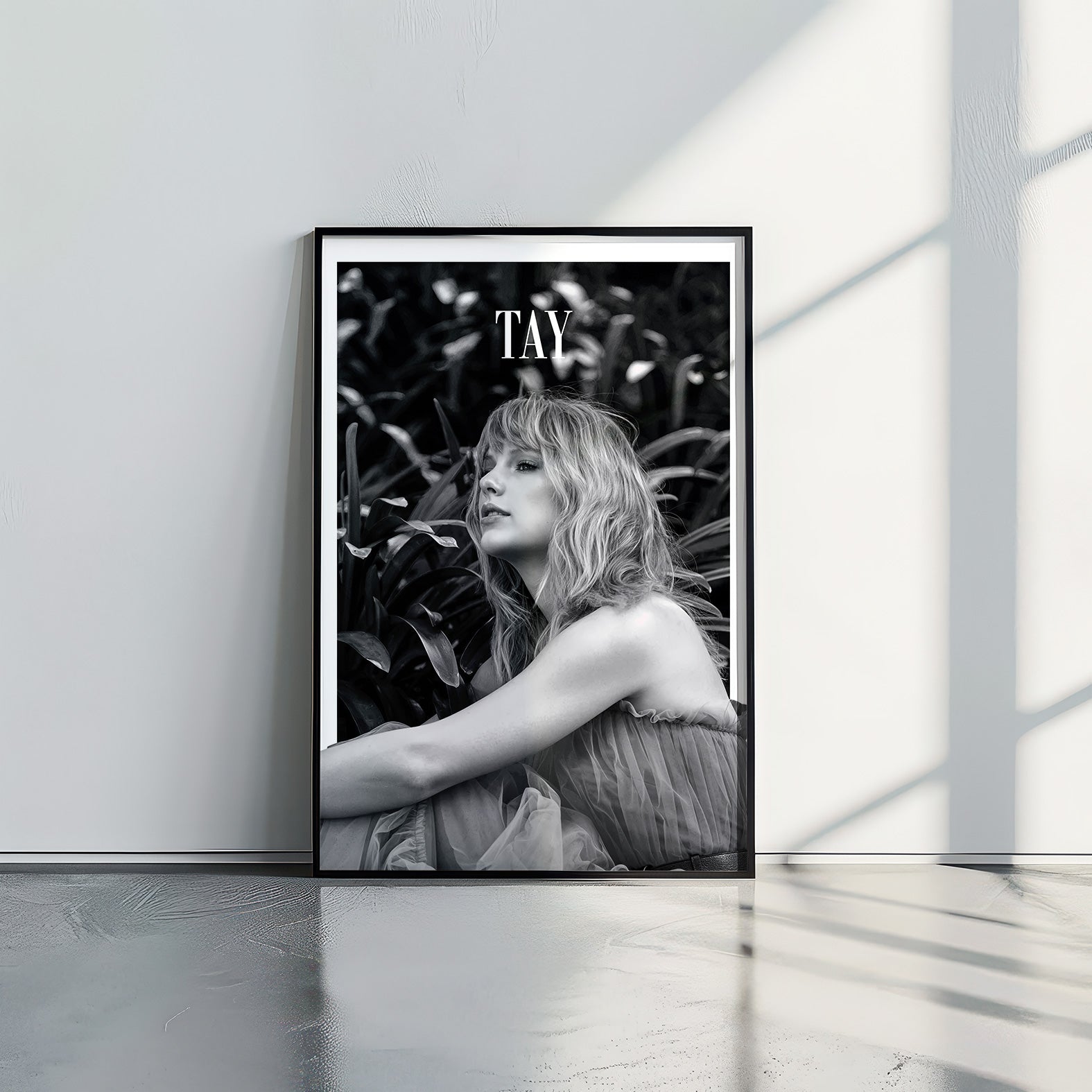 Taylor Swift BLACK & WHITE