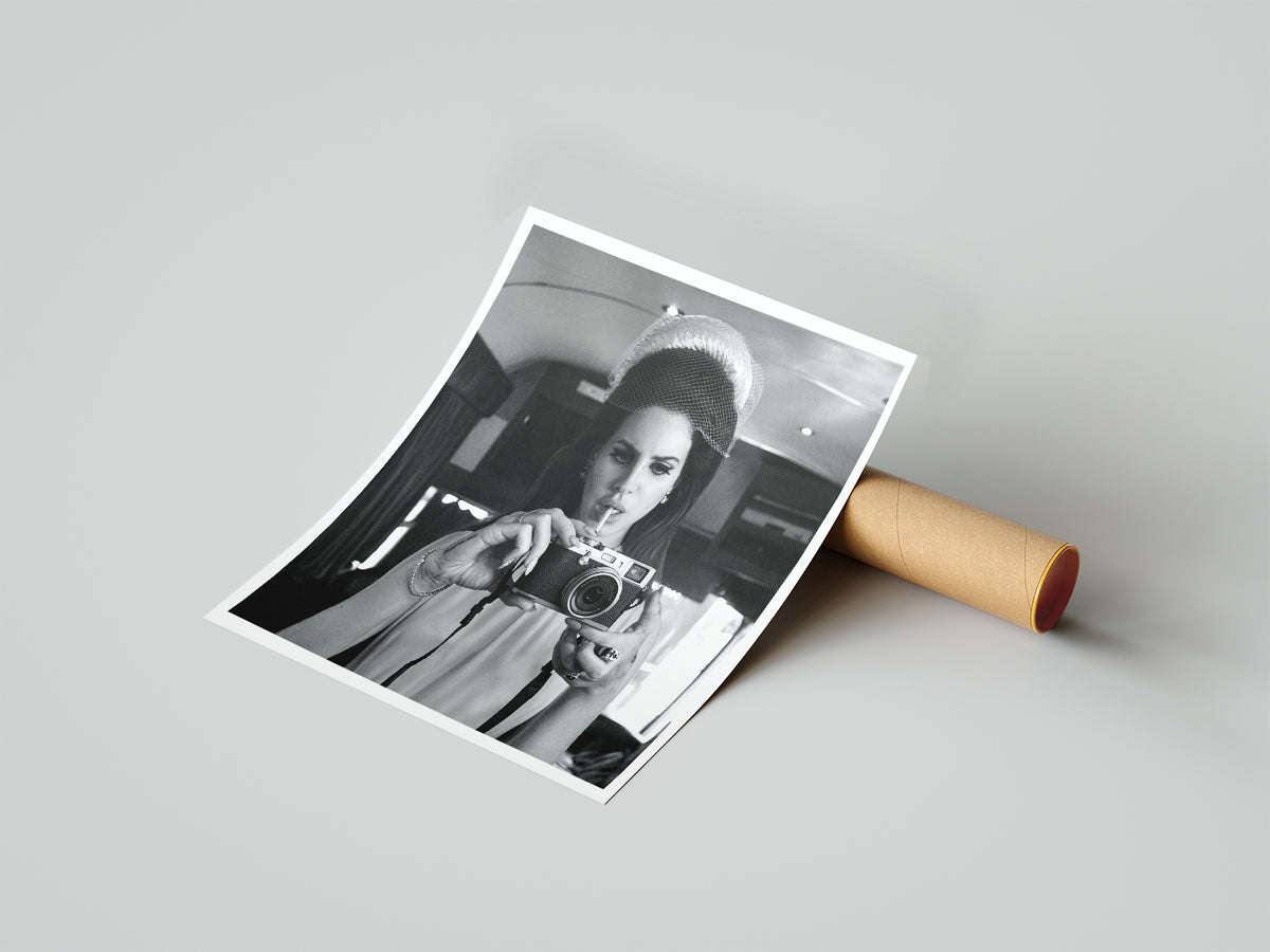 Lana Del Rey  Vintage Camera