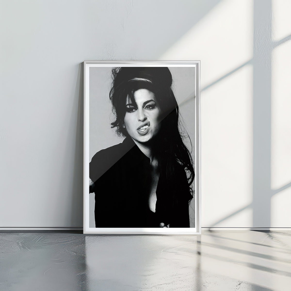 Amy Winehouse Black & white